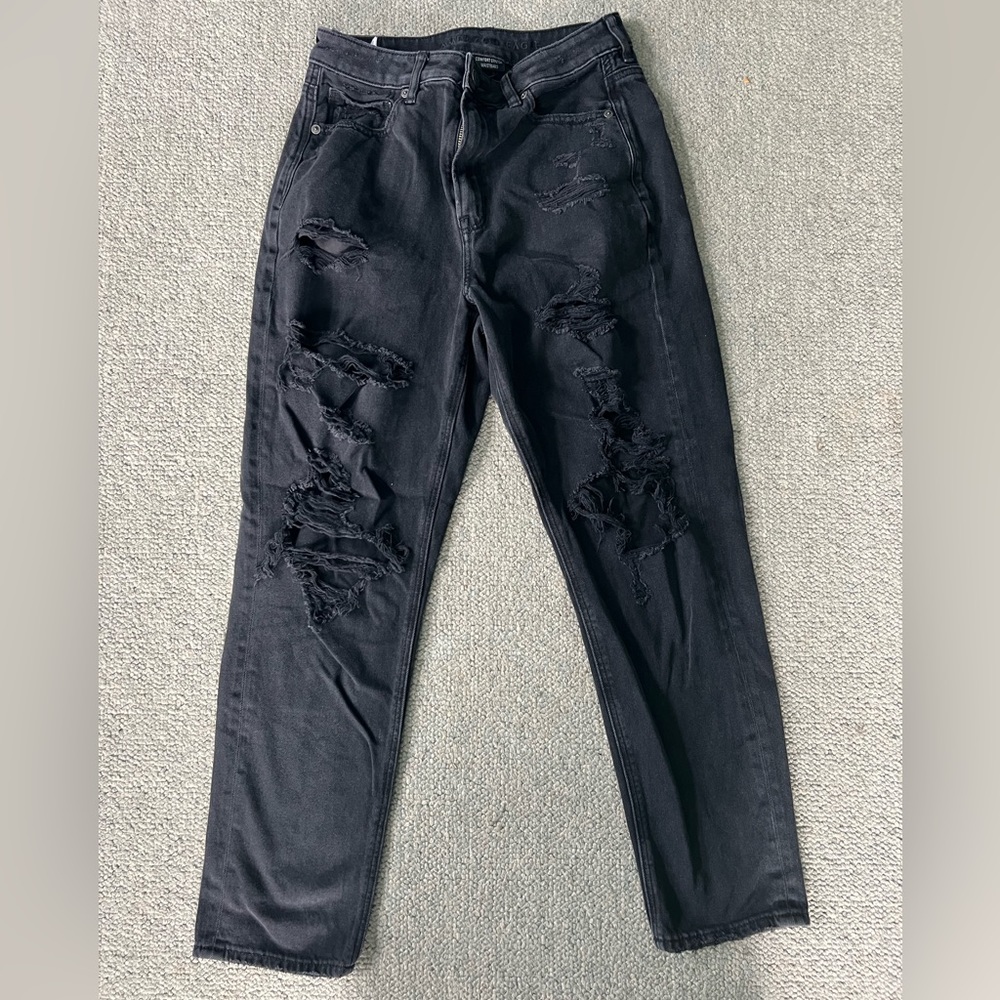 American Eagle black ripped boyfriend jeans